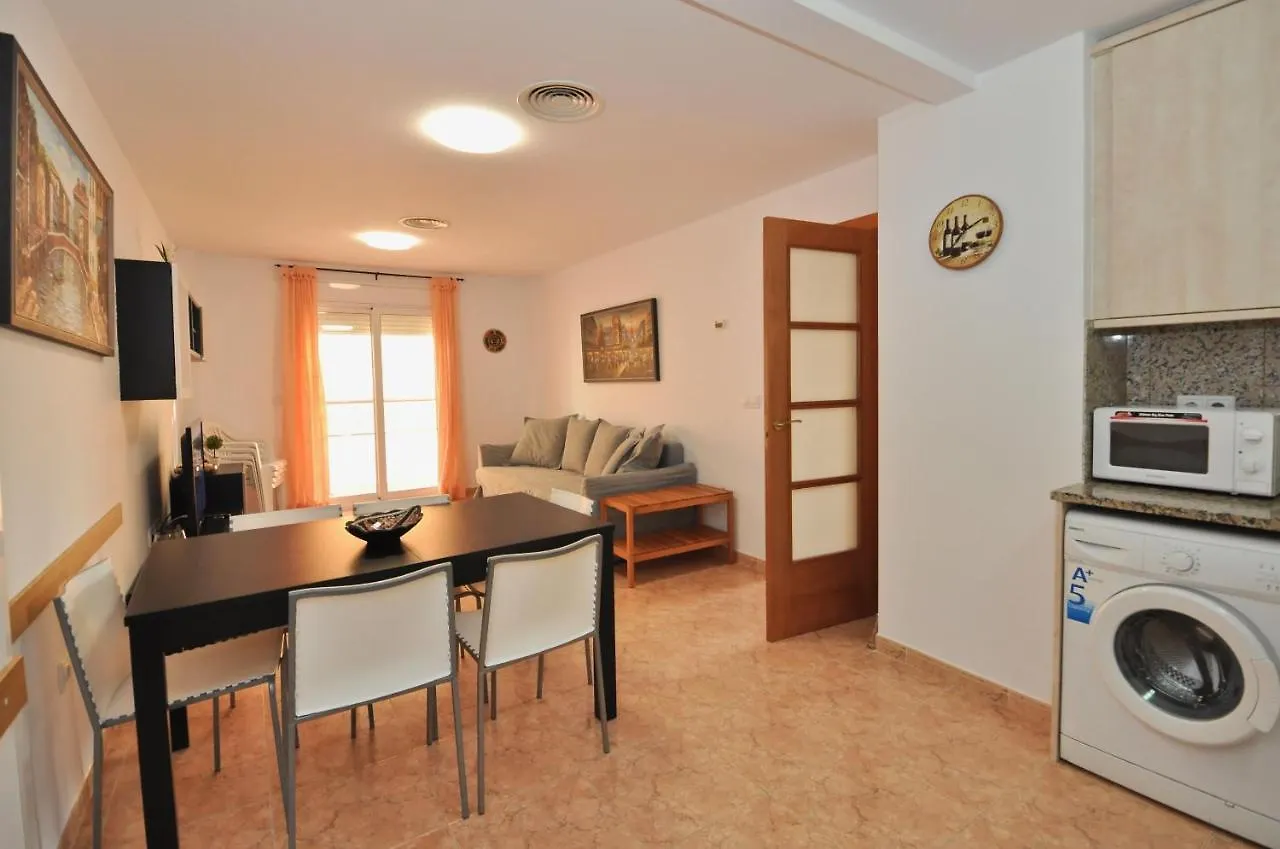 Apartamento A Pie De La Playa Lloret de Mar Apartment